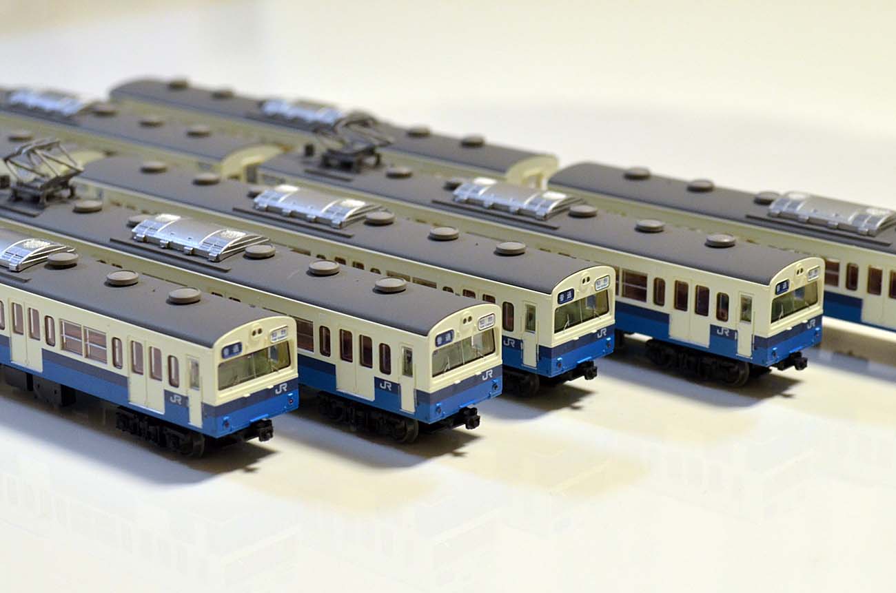 新品人気SALE仙石線 103系RT235編成 4両セット(新品コアレス動力ユニット組込済) 鉄道模型